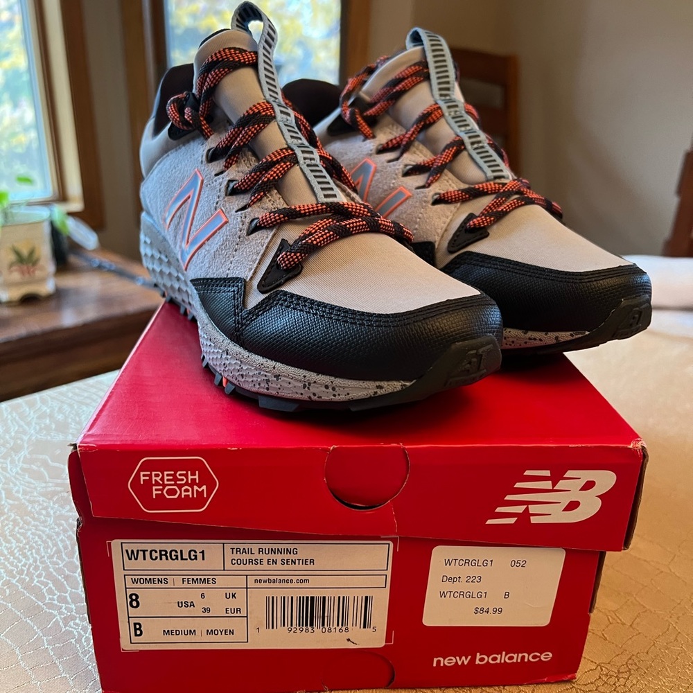 New Balance WTCRGLG1 Gray Hiking Shoes Women’s Size 8